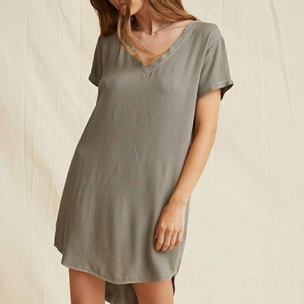 CLOTH & STONE V-NECK SHORT SLEEVE HI-LOW DRESS